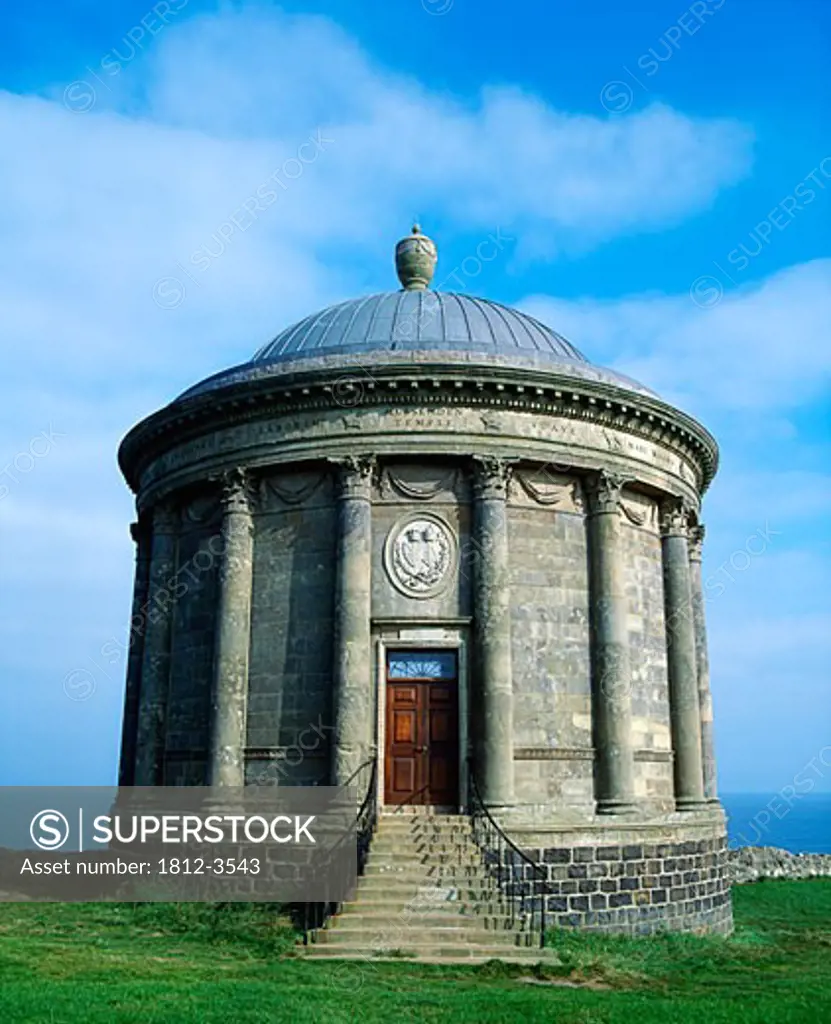 Co Derry, The Mussenden Temple (NT), Near Downhill