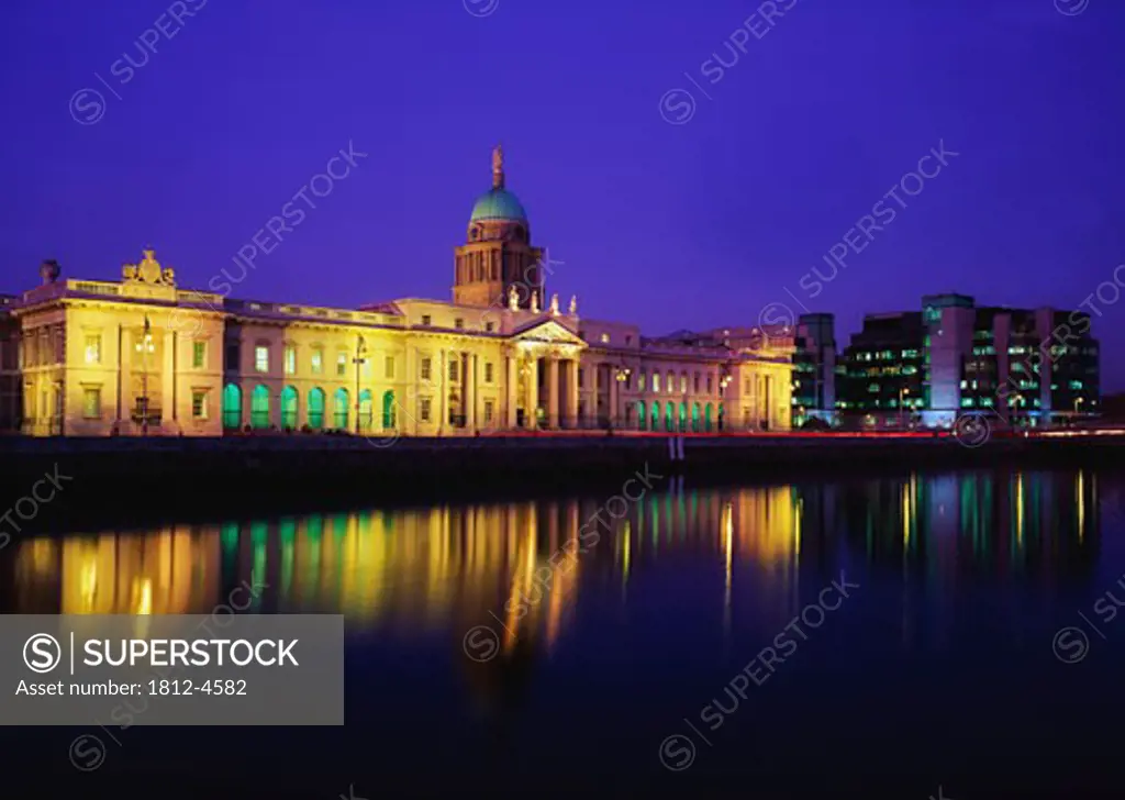 Dublin, The Custom House, At Night