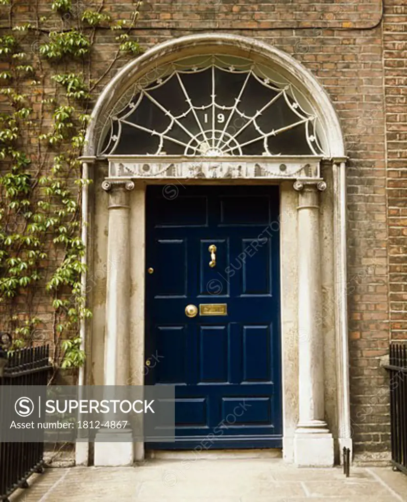 Georgian Door, Fitzwilliam Square, Dublin, Ireland