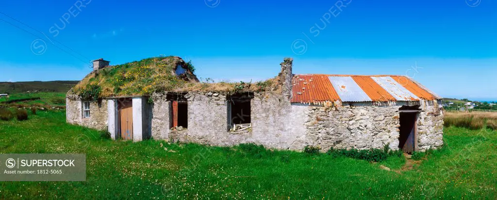 Deserted House, Sod Thatch, Donegal,Ireland