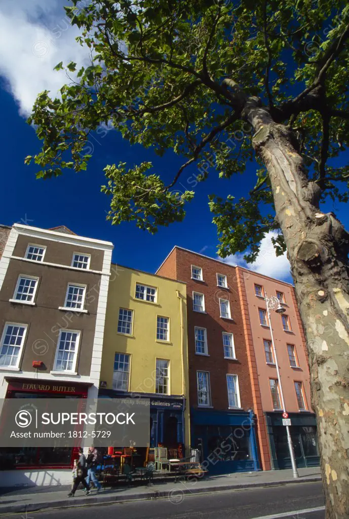 Bachelor's Walk, Dublin, Ireland; Streetscape