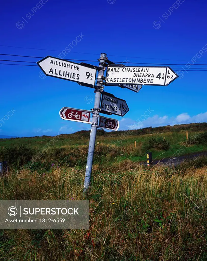 Eyeries, Co Cork, Ireland, Bilingual Road Sign