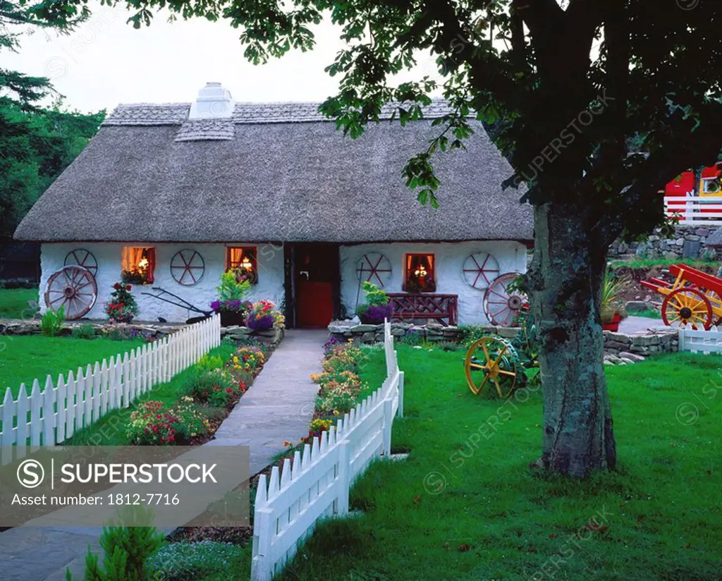 Oughterard, Co Galway, Ireland, Traditional cottage
