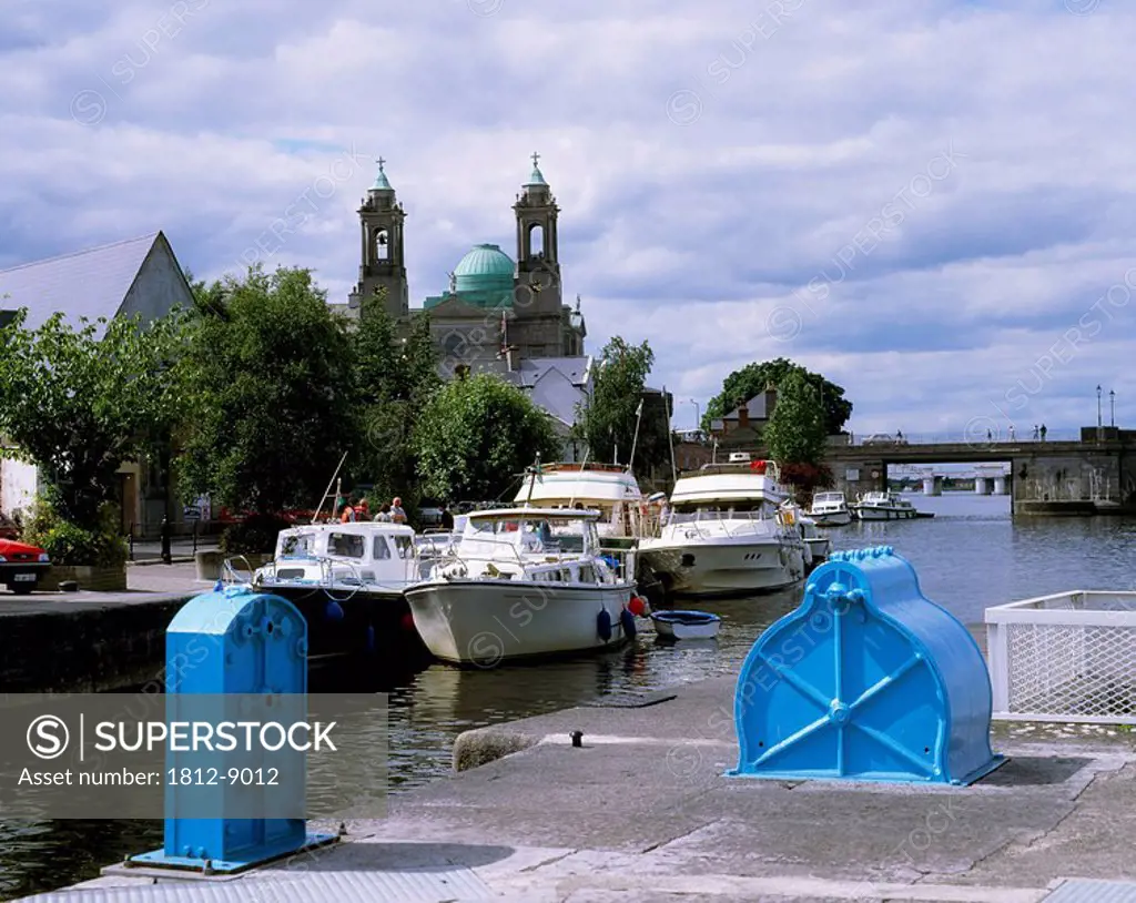 River Shannon, Athlone, Co Westmeath, Ireland, River cruisers