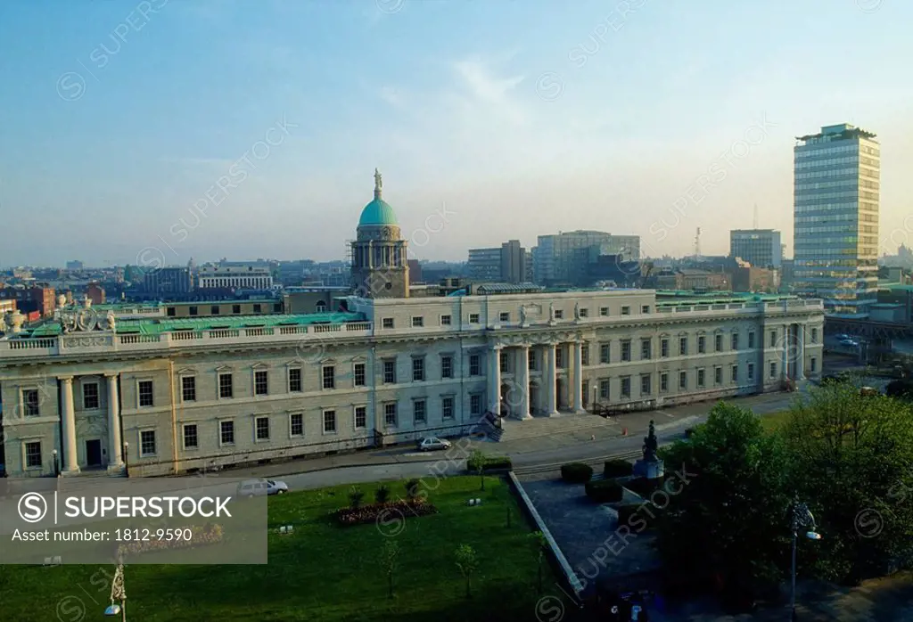 Custom House, Dublin, Co Dublin, Ireland, 18th Century government building designed by James Gandon