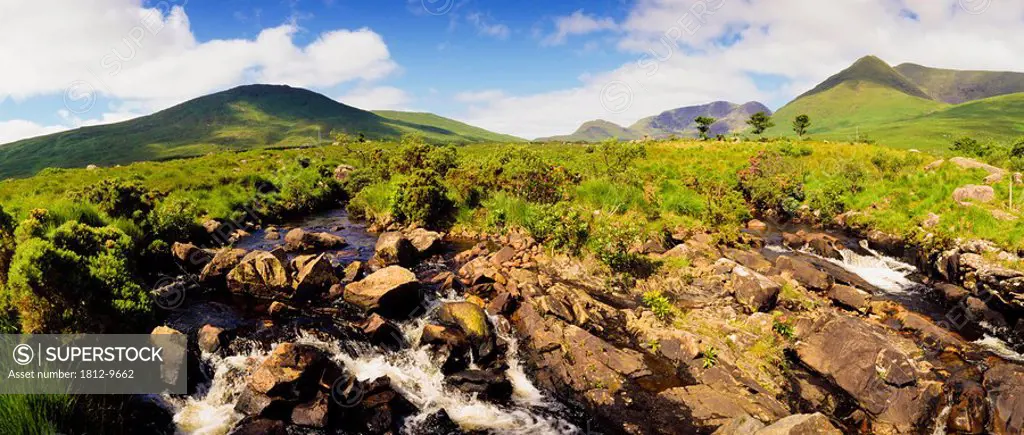 Mweelrea Mountains, Delphi Valley, County Mayo, Ireland, Mountain range and valley