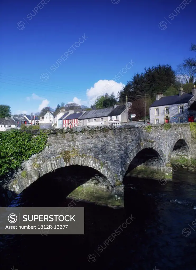 Donegal, Rathmelton, with Leenane Bridge over Lahill river, Ireland