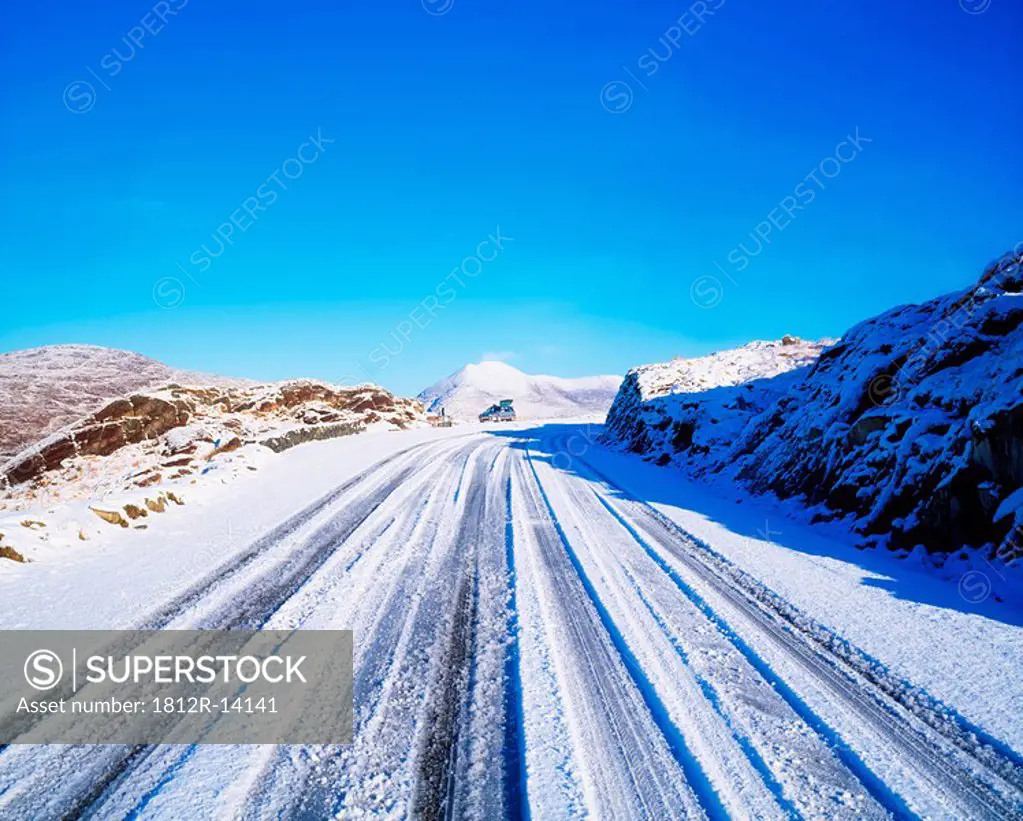 Road near Moll´s Gap in winter, Ring of Kerry, Co Kerry, Ireland
