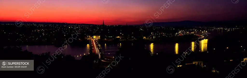 River Foyle & Craigavon Bridge, Derry City, Ireland