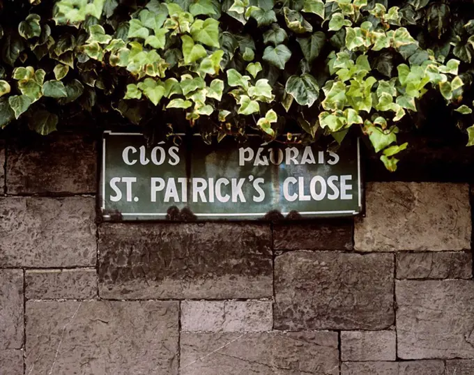 Old Multilingual Sign, St. Patrick´s Close, The Liberties, Dublin, Ireland