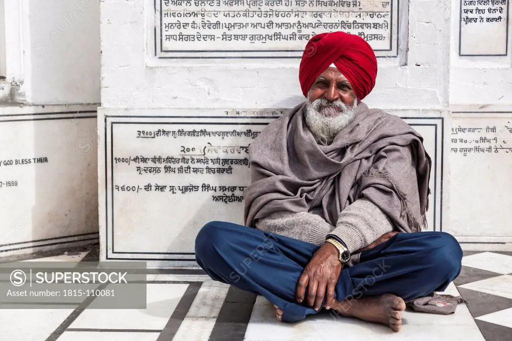 India, Punjab, Amritsar, Portrait of senior man