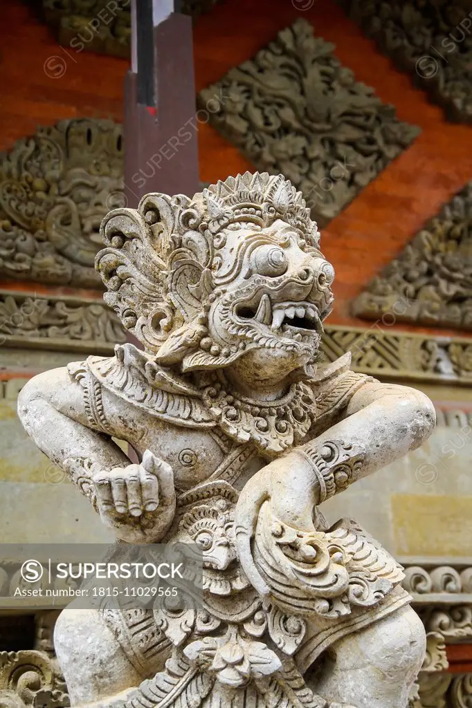 Indonesia, Bali, Batuan Temple, view to statue of Hindu god, close-up