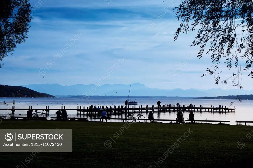 Germany, Bavaria, Starnberg, Lake Starnberg, evening mood