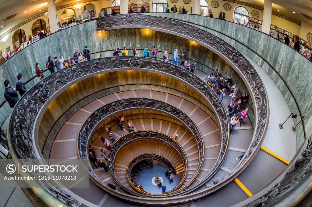 Italy, Rome, Vatican, Vatican Museum, Spiral staircase of Giuseppe Momo