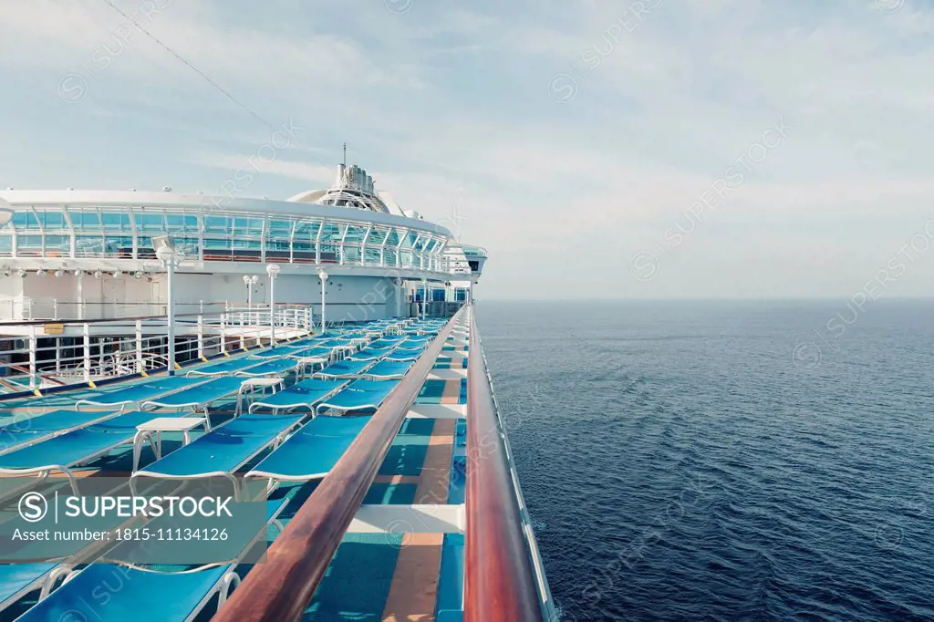 Germany, Baltic Sea, On board of a cruise ship in the morning, Sunbeds