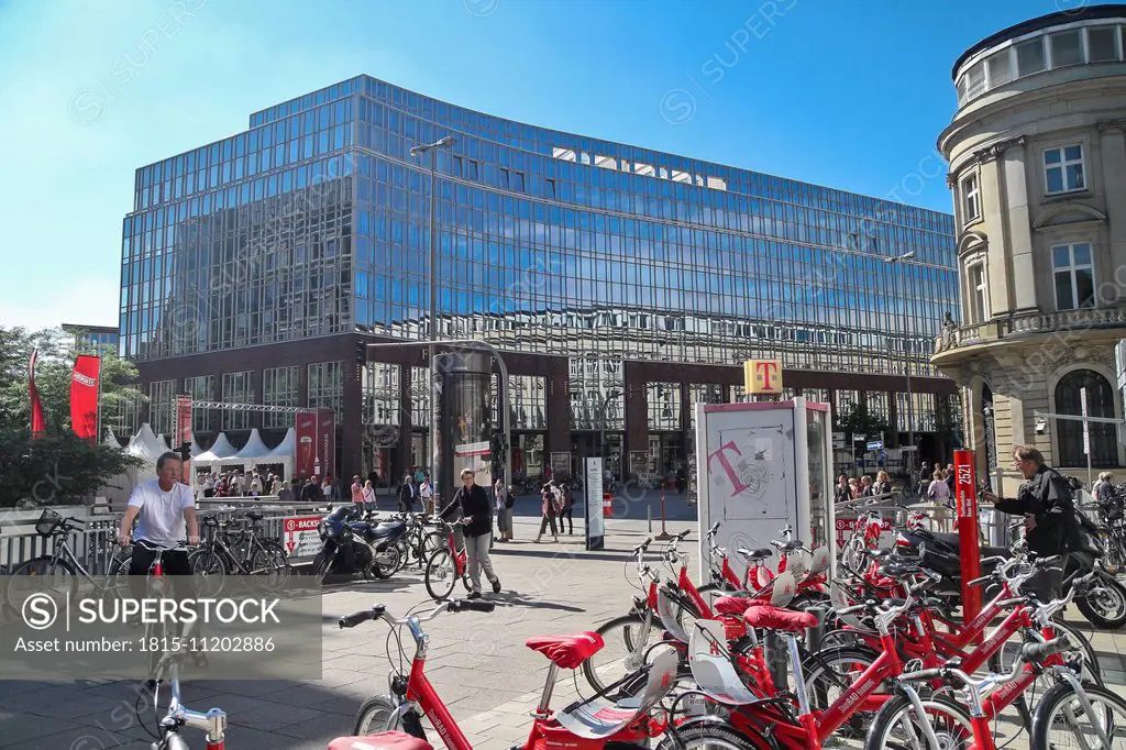 Germany, Hamburg, rent a bike station