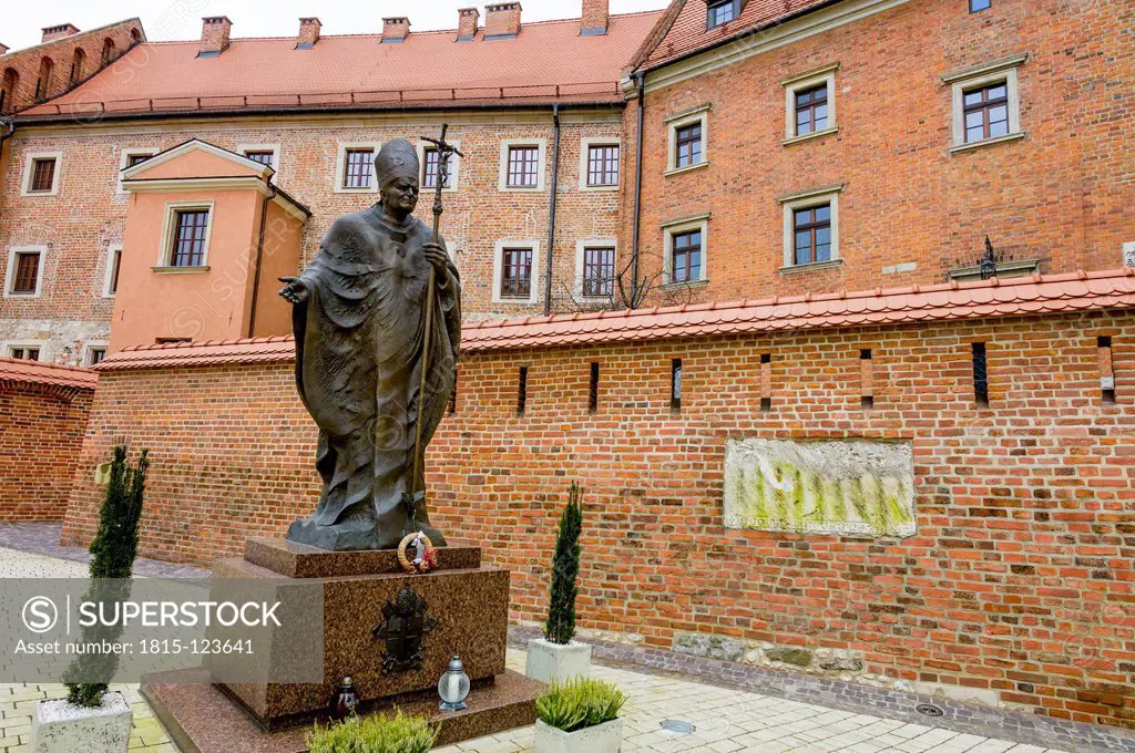 Poland, Krakow, Sculpture of Pope Johannes Paul II at Wawel Castle