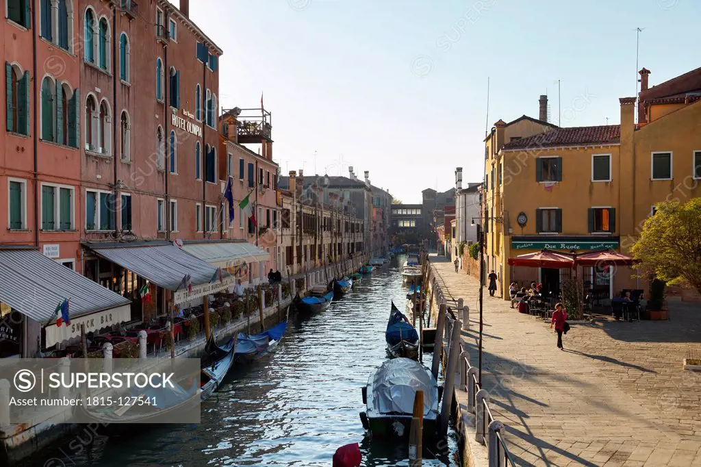 Italy, Venice, Dorsoduro, View of city near canal