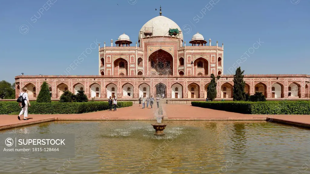 India, Delhi, View of Humayun's Tomb
