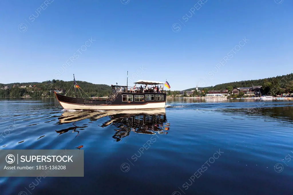 Germany, Baden Wuerttemberg, View of Lake Titisee