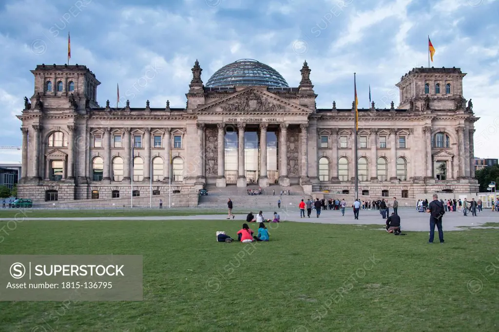Germany, Berlin, View of German parliment building