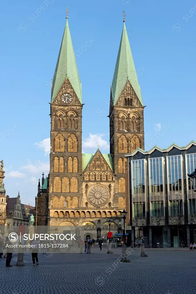 Germany, Bremen, View of Saint Petri Cathedral