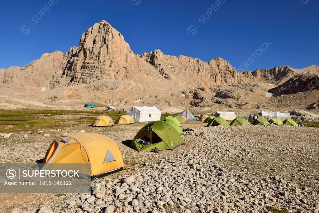 Turkey, Anti-Taurus Mountains, Aladaglar National Park, Yedigoeller Plateau, tent camp below Direktas mountain