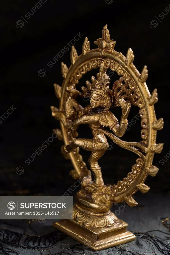 Figurine of dancing Shiva (Nataraja), close-up