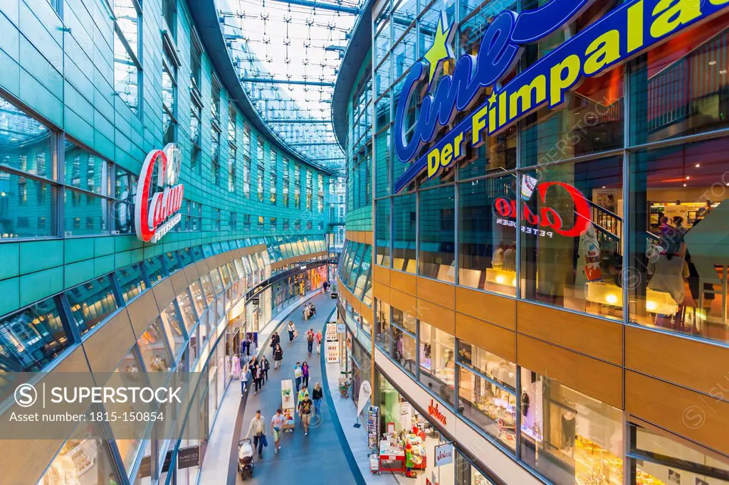 Germany, Saxony, Leipzig, Shopping arcade and cinema Petersbogen