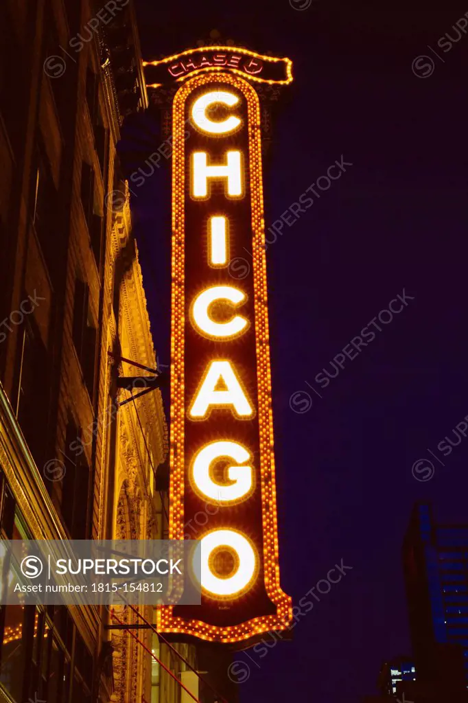 USA, Illinois, Chicago, The Chigaco Theatre at night
