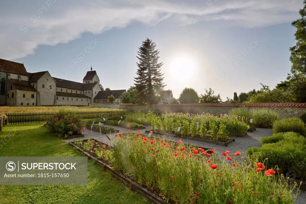Germany, Baden-Wurttenberg, Reichenau Island, View of Reichenau Abbey and cloister garden