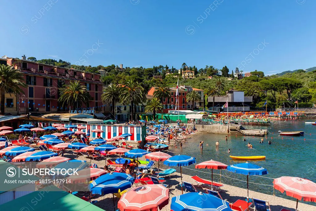 Italy, Liguria, Rapallo, Costal resort of San Michele di Pagana