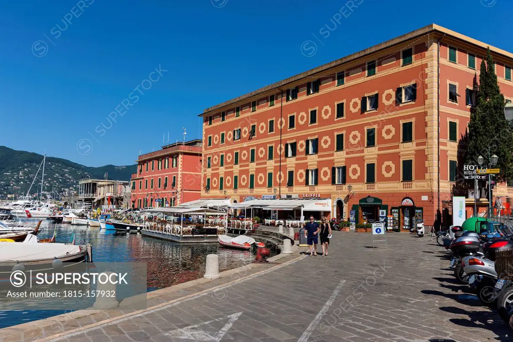 Italy, Liguria, Santa Margherita Ligure, Harbor and waterfront promenade