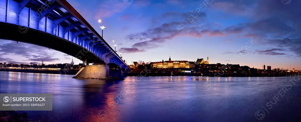 Poland, Masovian Voivodeship, Warsaw, Panoramic view of bridge stretching over Vistula river at