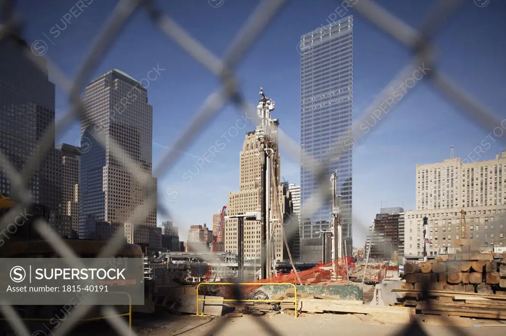 USA, New York, view of building site through fence