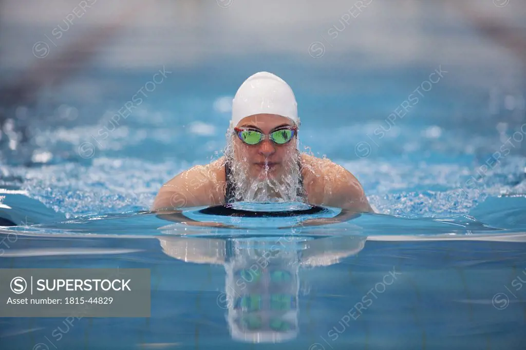 Female swimmer, close-up