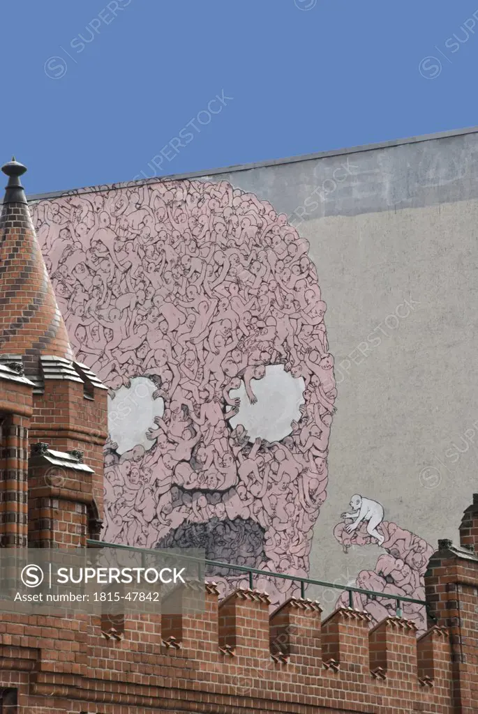 Germany, Berlin, Kreuzberg, House wall, graffiti
