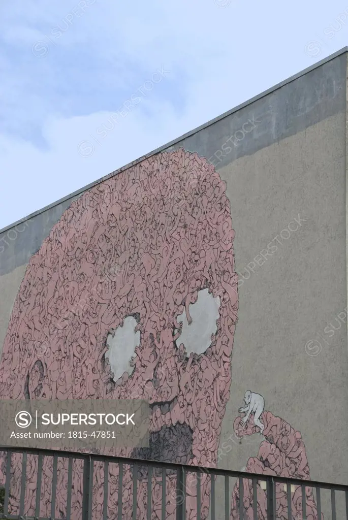 Germany, Berlin, Kreuzberg, graffiti on wall