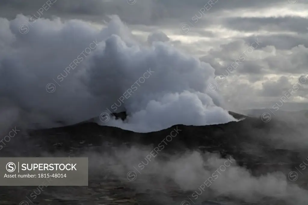 Iceland, Reykjanes peninsula, Fumarole of volcano, close up