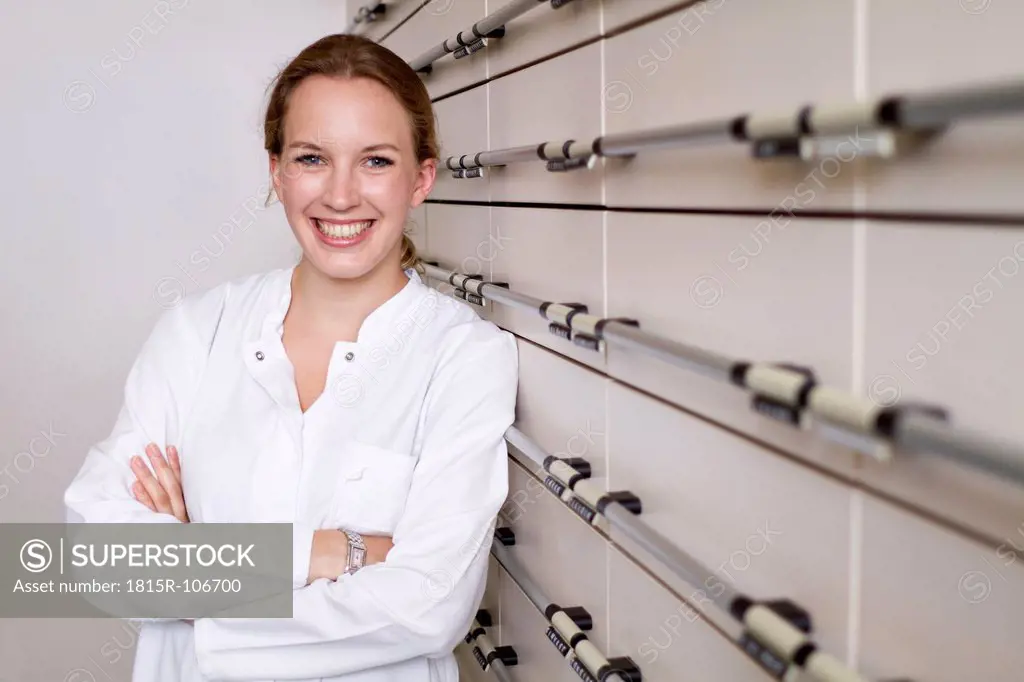 Germany, Brandenburg, Pharmacist smiling, portrait
