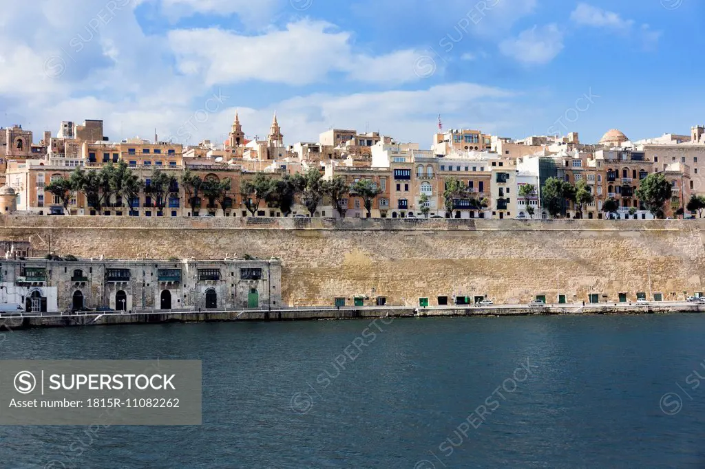 Malta, Valletta, cityscape seen from Grand Harbour