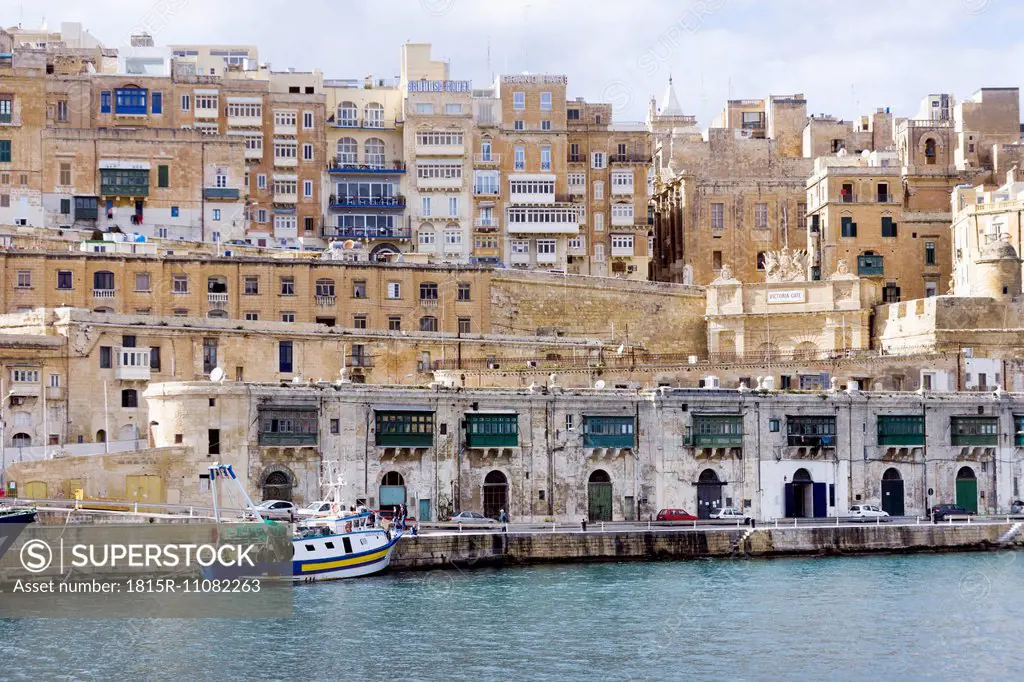 Malta, Valletta, cityscape seen from Grand Harbour