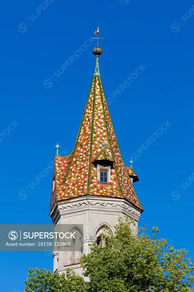 Germany, Baden Wuerttemberg, Schwabisch Gmund, View of St. Johannis church with coloured tile roof