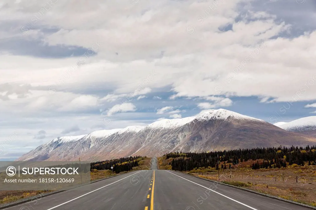 Canada, View of mountains along Haines Highway