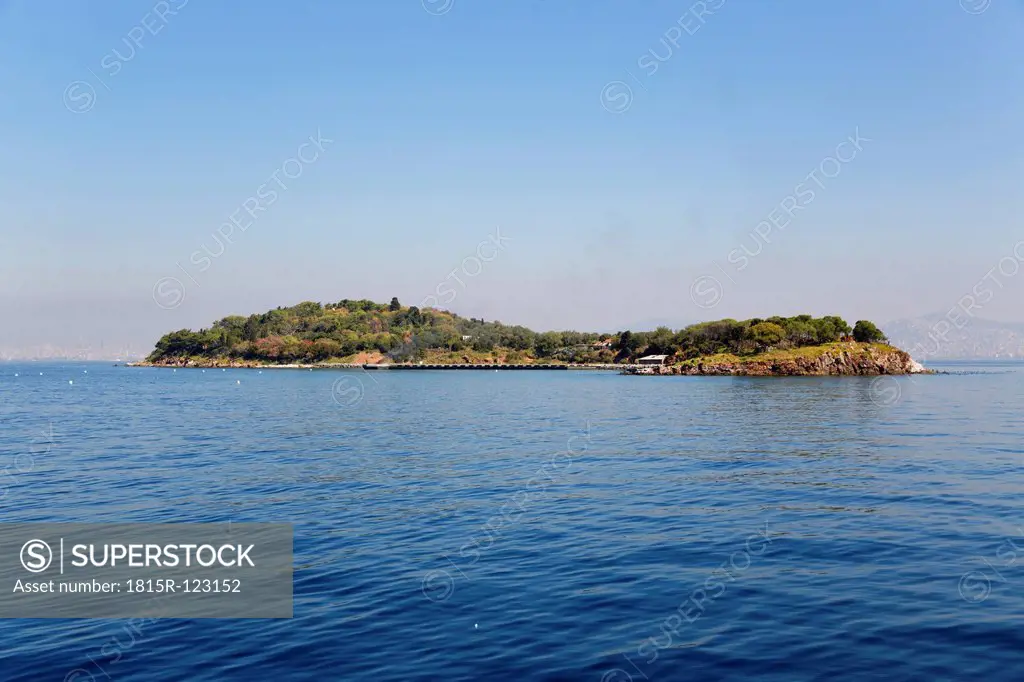 Turkey, Istanbul, View of Kasik Adasi island with Sea of Marmara