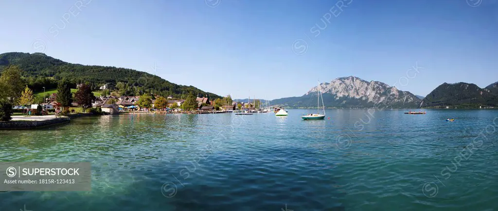 Austria, View of Unterach, Lake Attersee and Hoellengebirge