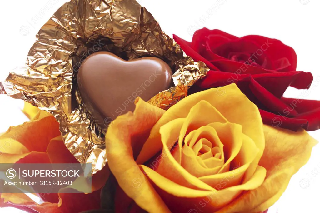 Chocolate heart with roses