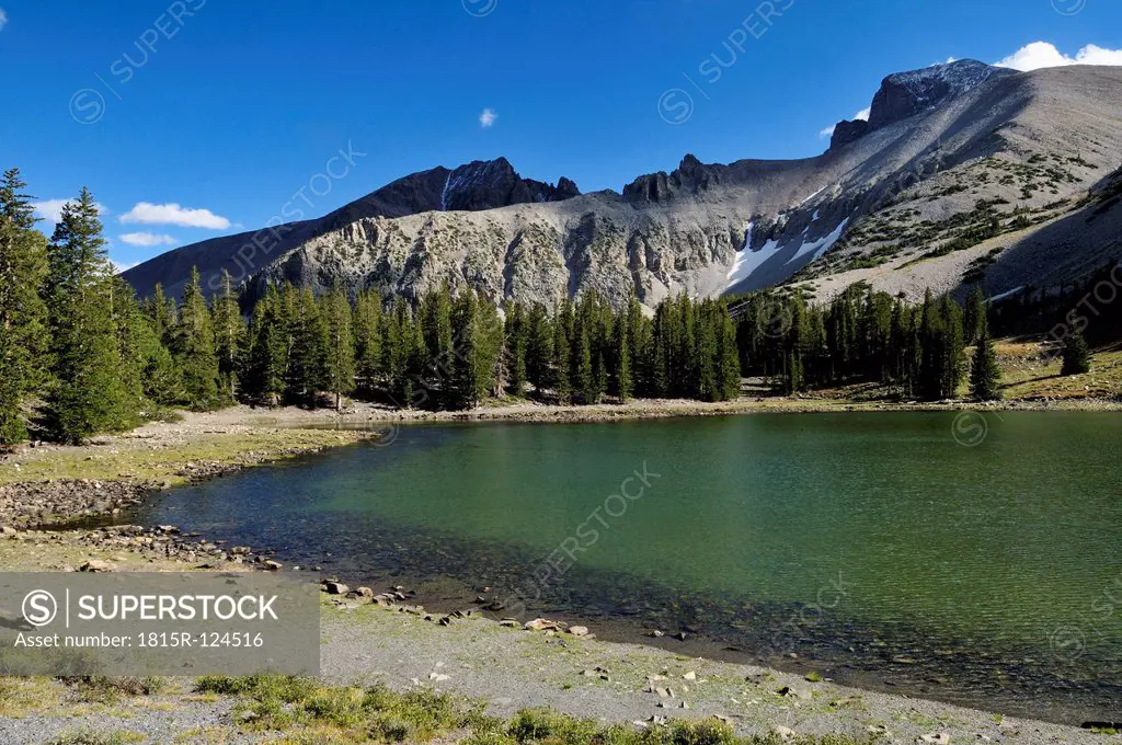 USA, Nevada, Teresa Lake below Mount Wheeler peak at Great Basin National Park