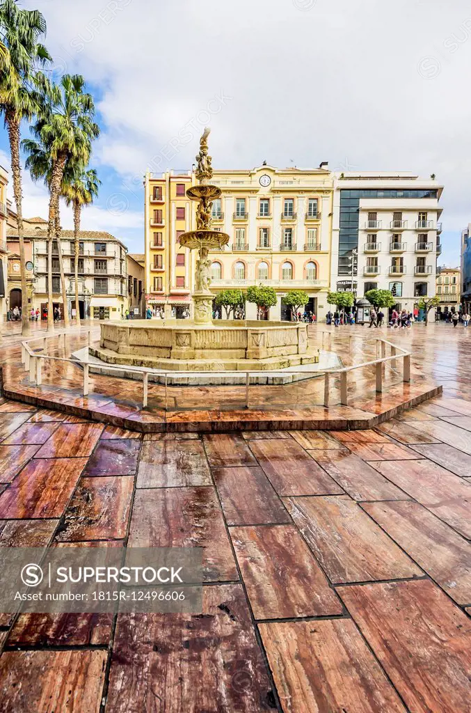 Spain, Andalusia, Malaga, Old town, Plaza de la Constitucion, Fountain