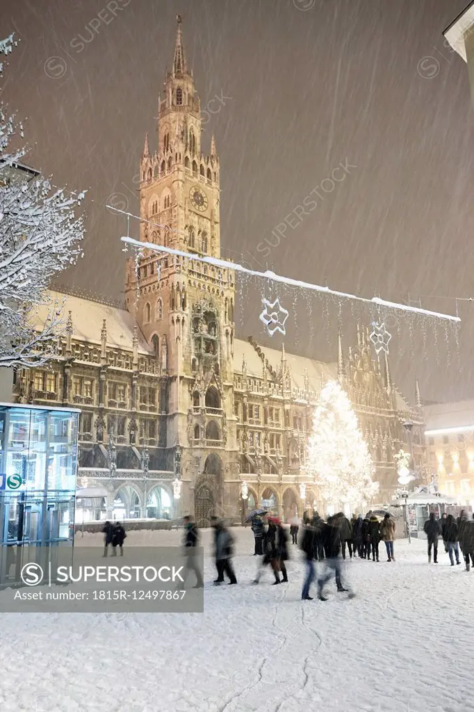 Germany, Munich, townhall in snow